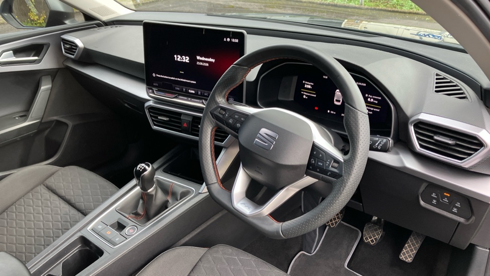SEAT Leon 1.5 TSI 115 FR 5dr [DAP] Petrol Estate - Image 11