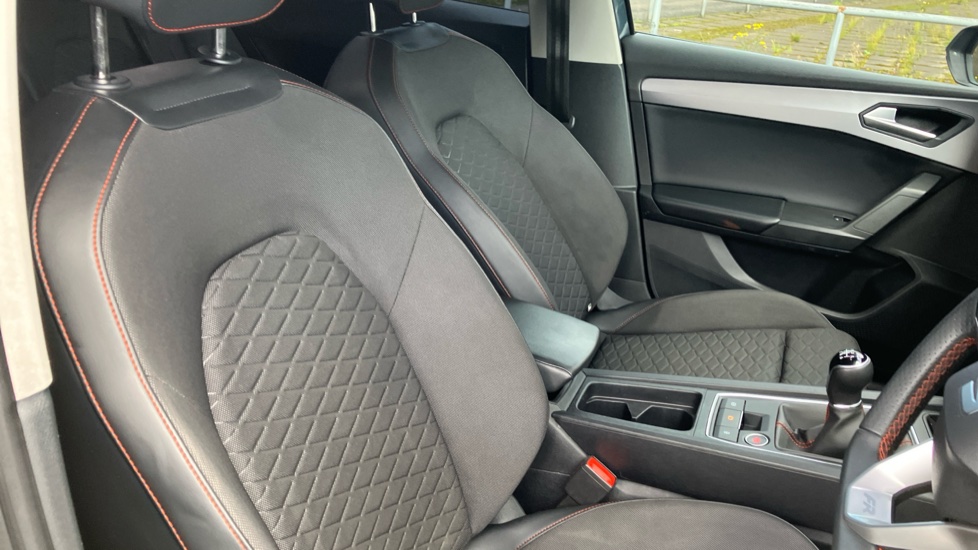 SEAT Leon 1.5 TSI 115 FR 5dr [DAP] Petrol Estate - Image 27