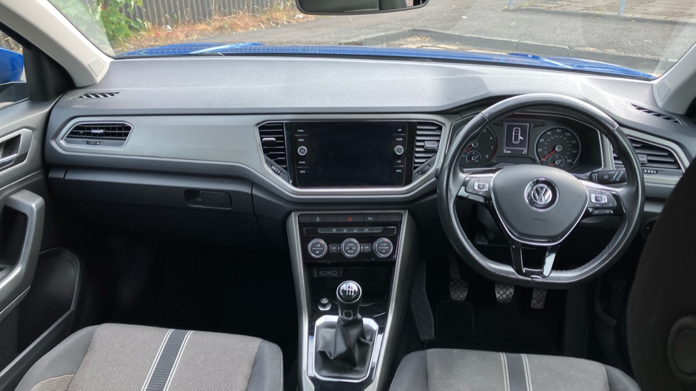 Volkswagen T-Roc 1.5 TSI EVO SE 5dr Petrol Hatchback - Image 10