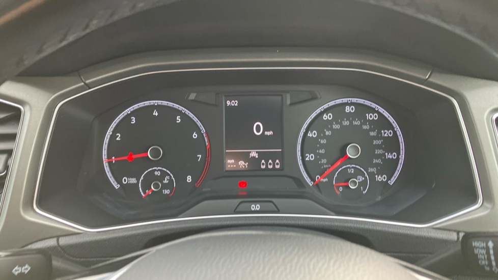 Volkswagen T-Roc 1.5 TSI EVO SE 5dr Petrol Hatchback - Image 18