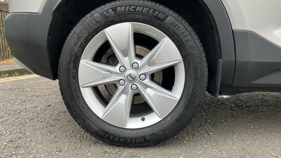 Volvo XC40 2.0 B3P Core 5dr Auto Petrol Estate - Image 7