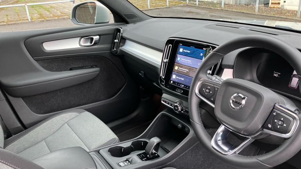 Volvo XC40 2.0 B3P Core 5dr Auto Petrol Estate - Image 14