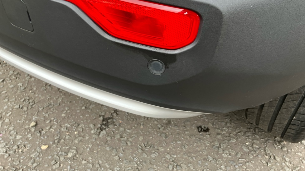 Volvo XC40 2.0 B3P Core 5dr Auto Petrol Estate - Image 25