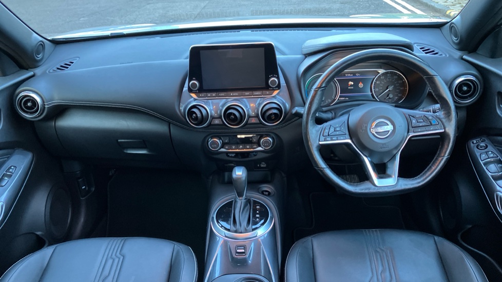 Nissan Juke 1.6 Hybrid Tekna 5dr Auto Hybrid Hatchback - Image 10
