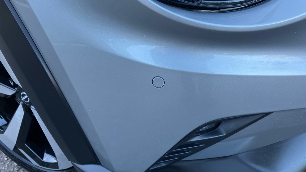 Nissan Juke 1.6 Hybrid Tekna 5dr Auto Hybrid Hatchback - Image 21
