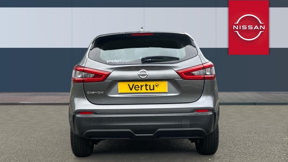 Nissan Qashqai 1.3 DiG-T Acenta Premium 5dr Petrol Hatchback - Image 6