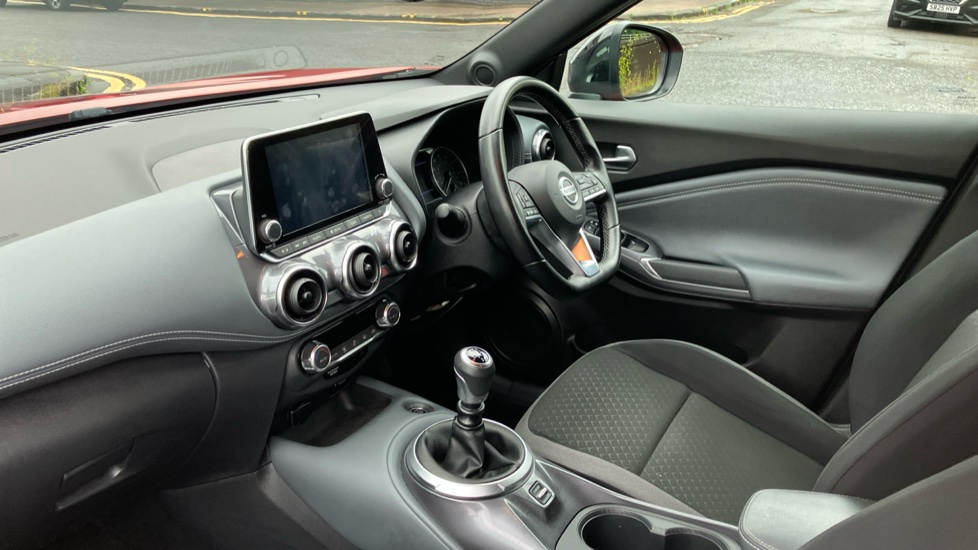 Nissan Juke 1.0 DiG-T 114 N-Connecta 5dr Petrol Hatchback - Image 9