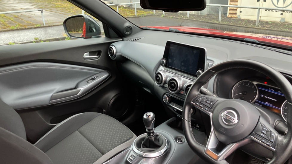 Nissan Juke 1.0 DiG-T 114 N-Connecta 5dr Petrol Hatchback - Image 14