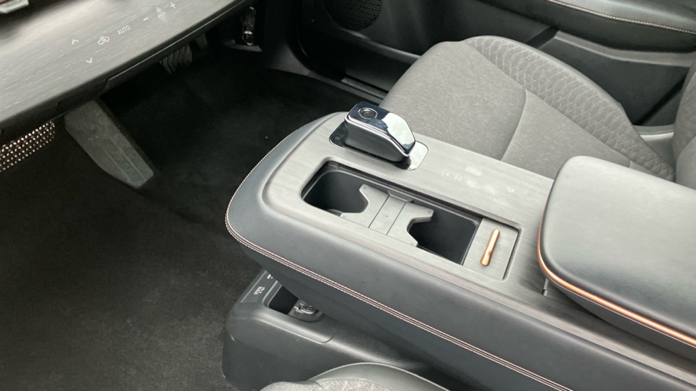 Nissan ARIYA 225kW Advance 87kWh 22kWCh 5dr e-4ORCE Auto Electric Hatchback - Image 13
