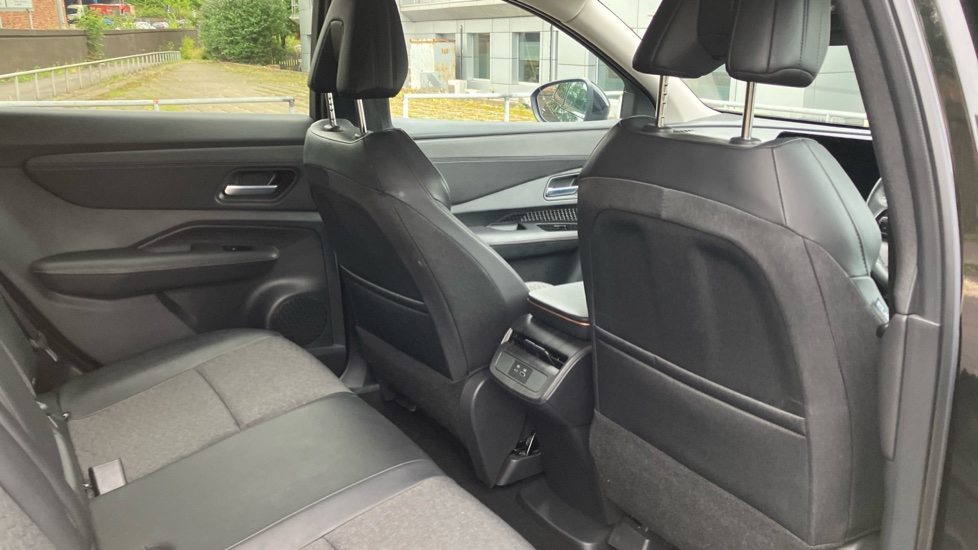 Nissan ARIYA 225kW Advance 87kWh 22kWCh 5dr e-4ORCE Auto Electric Hatchback - Image 32