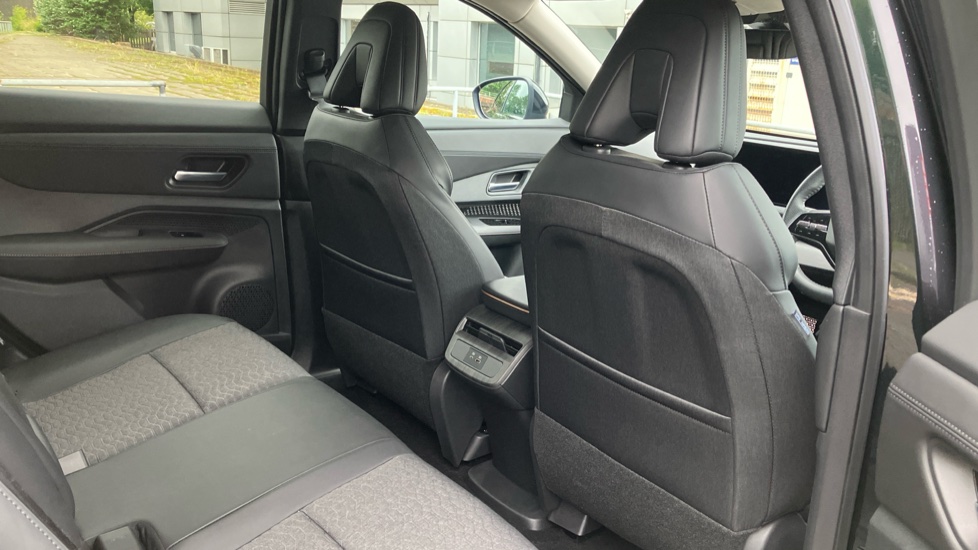 Nissan ARIYA 225kW Advance 87kWh 22kWCh 5dr e-4ORCE Auto Electric Hatchback - Image 32