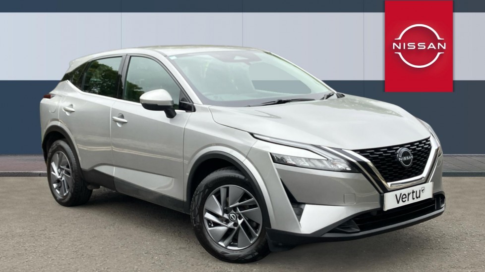Nissan Qashqai 1.3 DiG-T MH Acenta Premium 5dr Petrol Hatchback - Image 1