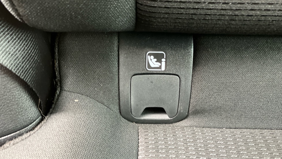 Nissan Qashqai 1.3 DiG-T MH Acenta Premium 5dr Petrol Hatchback - Image 30