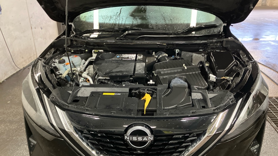 Nissan Qashqai 1.5 E-Power N-Connecta 5dr Auto Hybrid Hatchback - Image 8