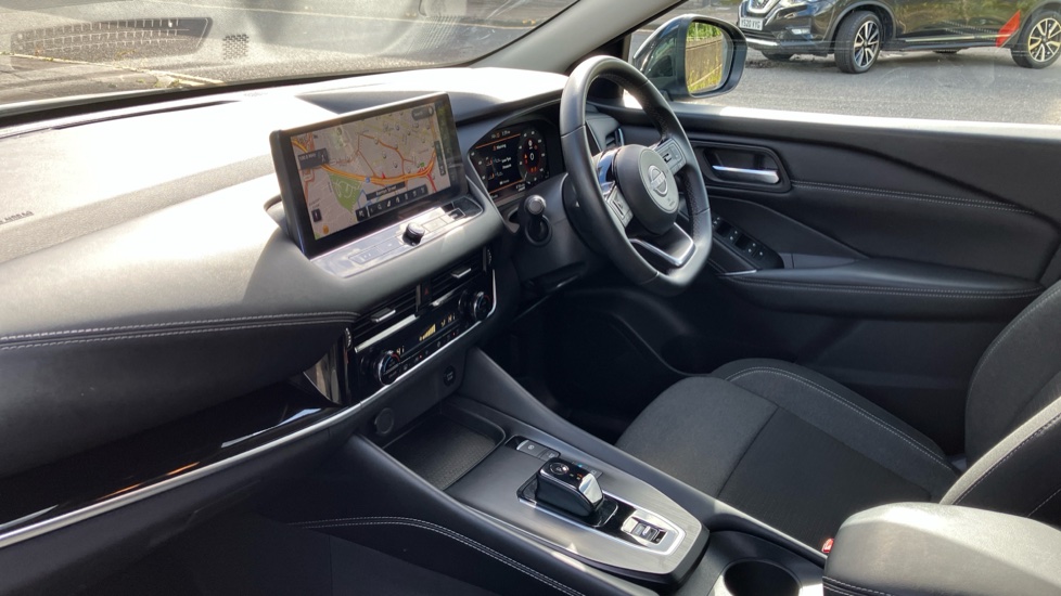 Nissan Qashqai 1.5 E-Power N-Connecta 5dr Auto Hybrid Hatchback - Image 9