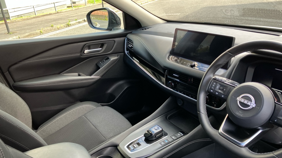 Nissan Qashqai 1.5 E-Power N-Connecta 5dr Auto Hybrid Hatchback - Image 14