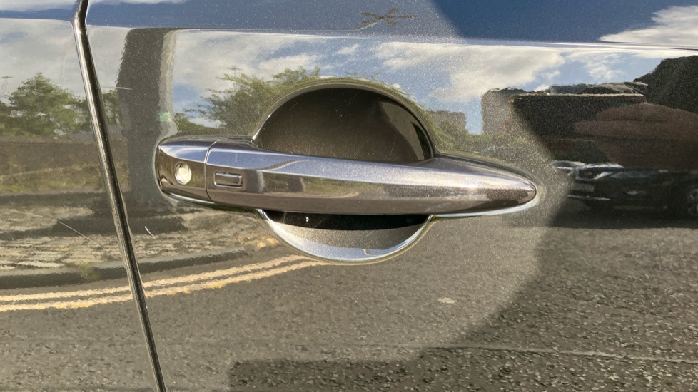 Nissan Qashqai 1.5 E-Power N-Connecta 5dr Auto Hybrid Hatchback - Image 22