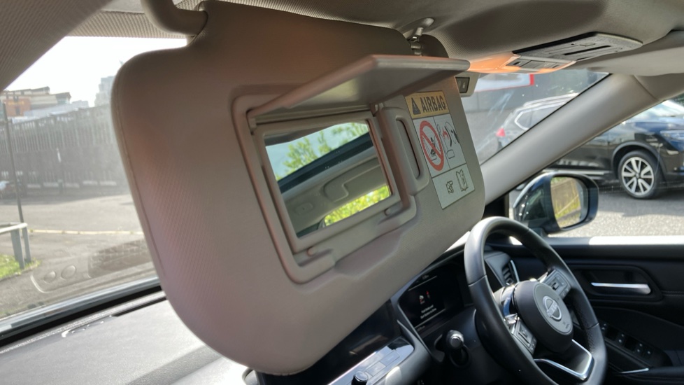Nissan Qashqai 1.5 E-Power N-Connecta 5dr Auto Hybrid Hatchback - Image 39