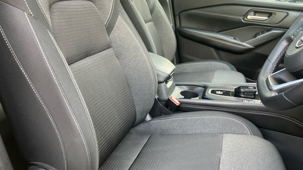 Nissan Qashqai 1.5 E-Power N-Connecta 5dr Auto Hybrid Hatchback - Image 28