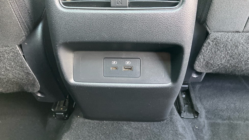 Nissan Qashqai 1.5 E-Power N-Connecta 5dr Auto Hybrid Hatchback - Image 35