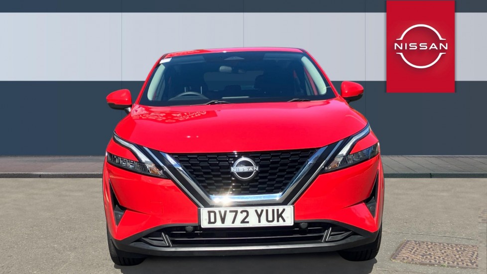 Nissan Qashqai 1.3 DiG-T MH Acenta Premium 5dr Petrol Hatchback - Image 3