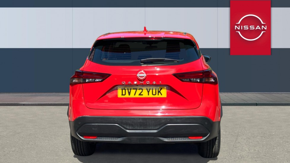 Nissan Qashqai 1.3 DiG-T MH Acenta Premium 5dr Petrol Hatchback - Image 6