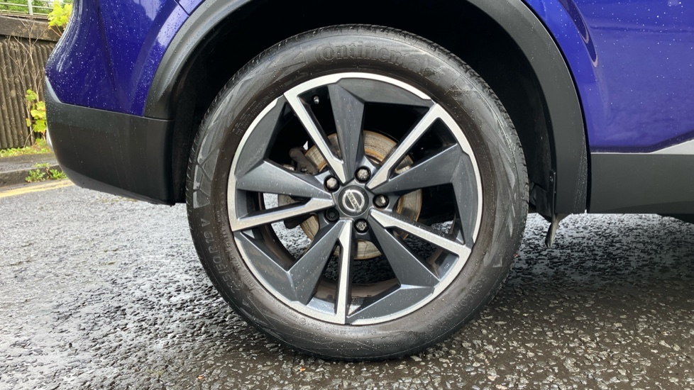 Nissan Qashqai 1.3 DiG-T MH Tekna 5dr Petrol Hatchback - Image 7