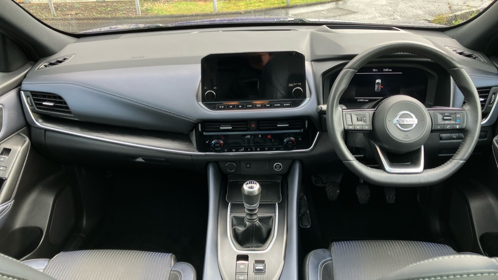 Nissan Qashqai 1.3 DiG-T MH Tekna 5dr Petrol Hatchback - Image 10