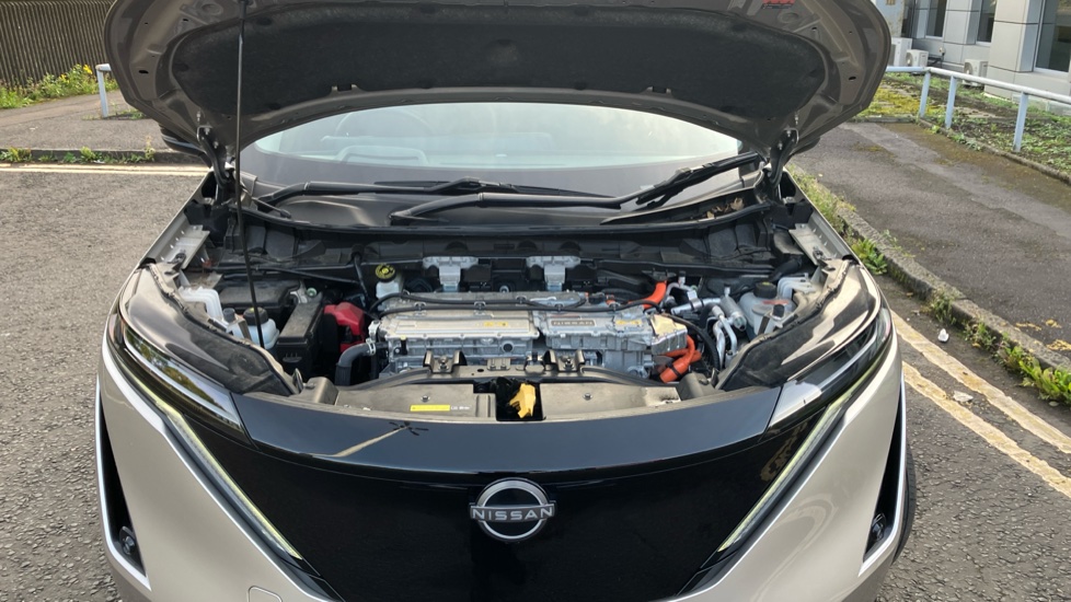 Nissan ARIYA 225kW Evolve 87kWh 22kWCh 5dr e-4ORCE Auto Electric Hatchback - Image 8