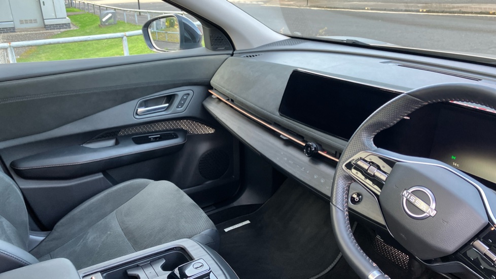 Nissan ARIYA 225kW Evolve 87kWh 22kWCh 5dr e-4ORCE Auto Electric Hatchback - Image 14