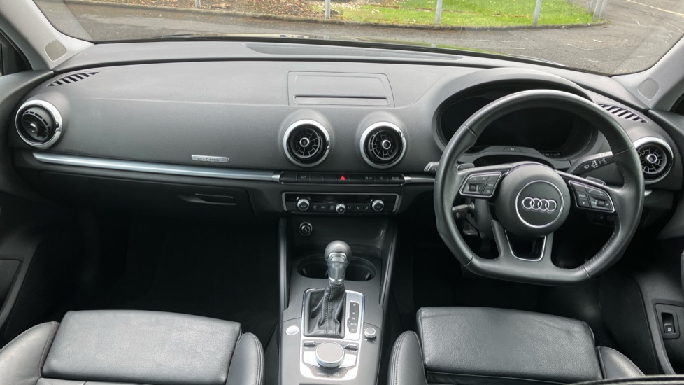 Audi A3 40 e-tron 5dr S Tronic Hatchback - Image 10