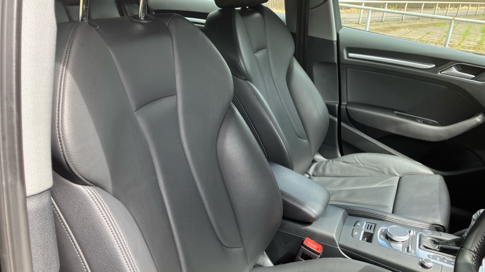 Audi A3 40 e-tron 5dr S Tronic Hatchback - Image 25