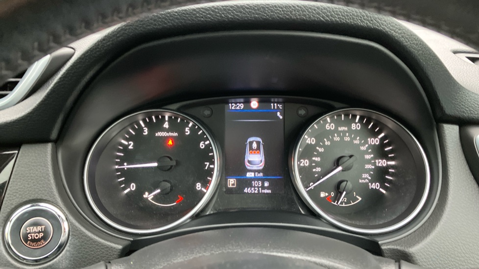 Nissan Qashqai 1.3 DiG-T 160 N-Connecta 5dr DCT [Glass Roof Pack] Petrol Hatchback - Image 18