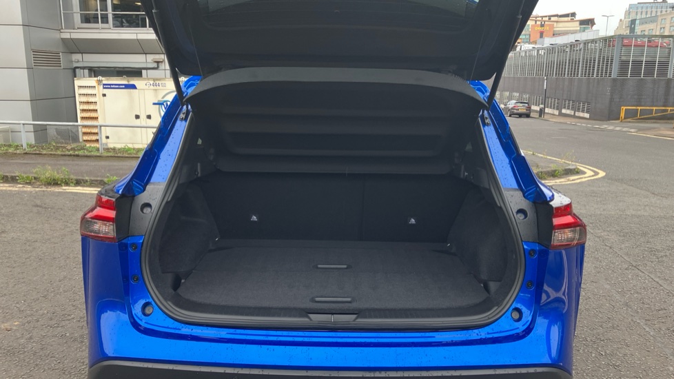 Nissan Qashqai 1.5 E-Power N-Connecta 5dr Auto Hybrid Hatchback - Image 4