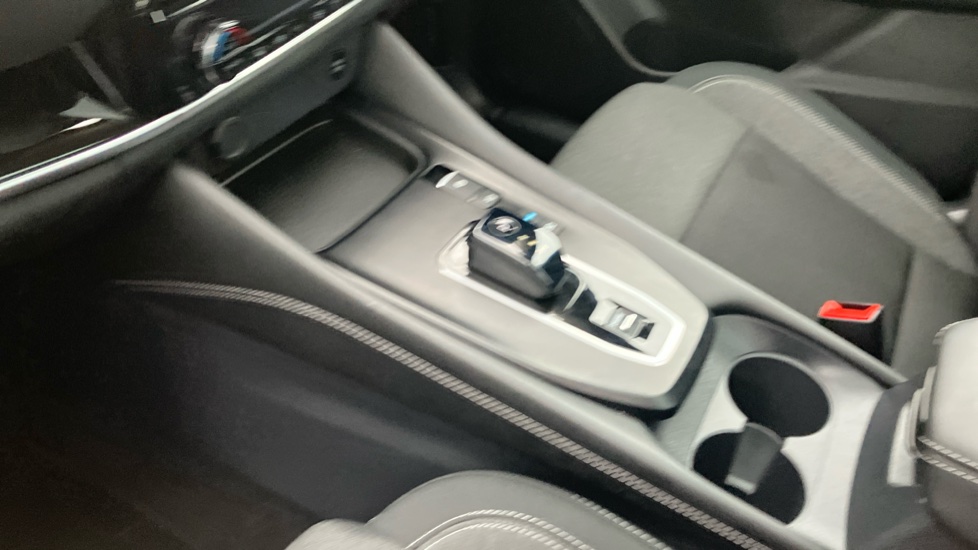 Nissan Qashqai 1.5 E-Power N-Connecta 5dr Auto Hybrid Hatchback - Image 13