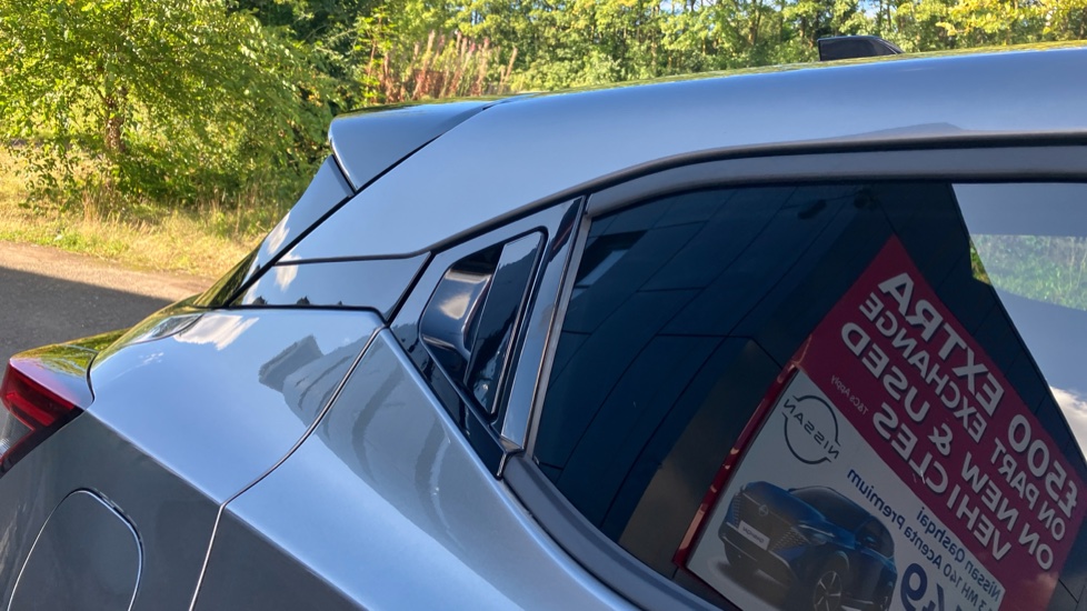 Nissan Juke 1.6 Hybrid N-Connecta 5dr Auto Hybrid Hatchback - Image 24