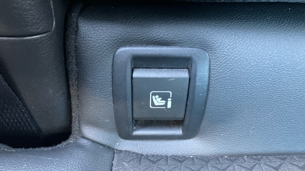 Nissan Juke 1.6 Hybrid N-Connecta 5dr Auto Hybrid Hatchback - Image 33