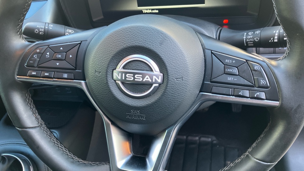 Nissan Juke 1.6 Hybrid N-Connecta 5dr Auto Hybrid Hatchback - Image 42