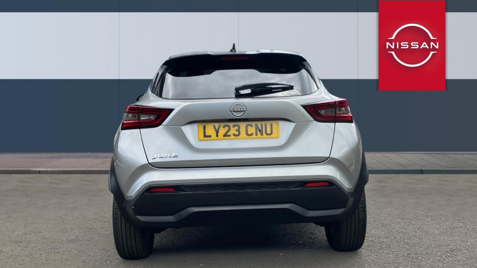 Nissan Juke 1.0 DiG-T 114 N-Connecta 5dr DCT Petrol Hatchback - Image 6