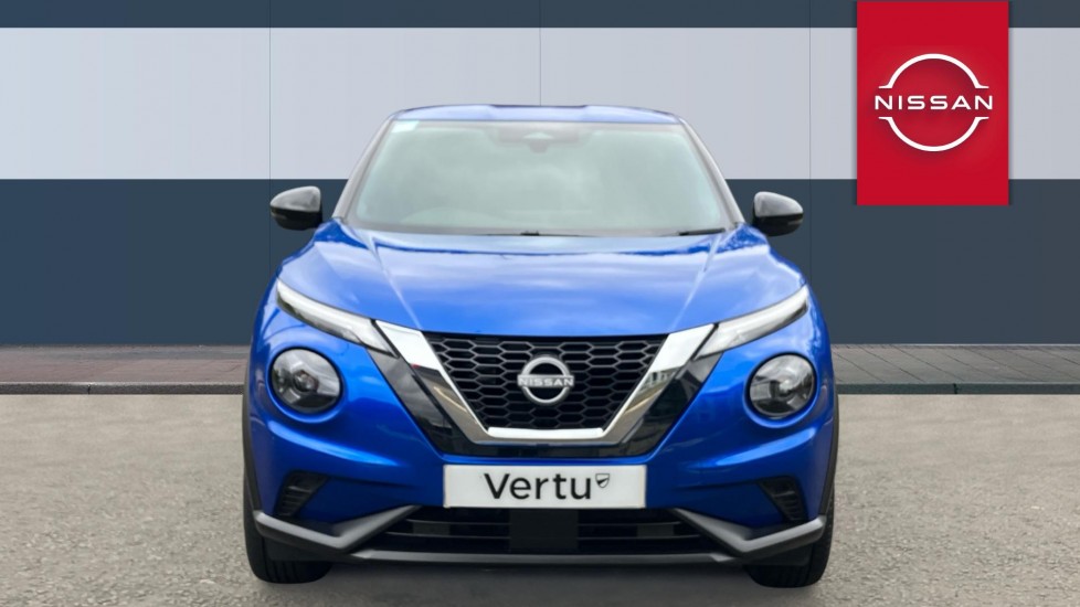 Nissan Juke 1.0 DiG-T N-Connecta 5dr DCT Petrol Hatchback - Image 3