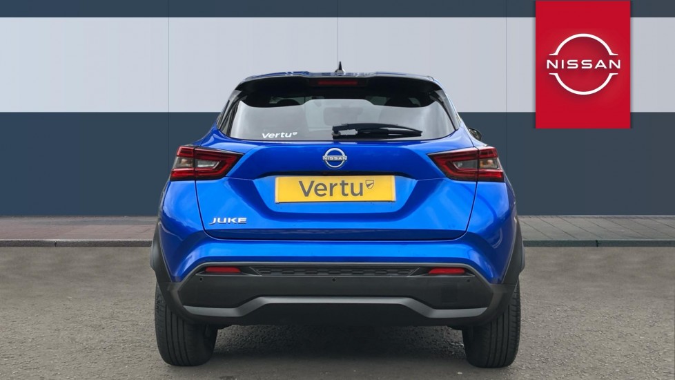 Nissan Juke 1.0 DiG-T N-Connecta 5dr DCT Petrol Hatchback - Image 6