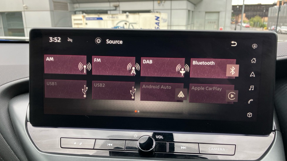 Nissan Juke 1.0 DiG-T N-Connecta 5dr DCT Petrol Hatchback - Image 43