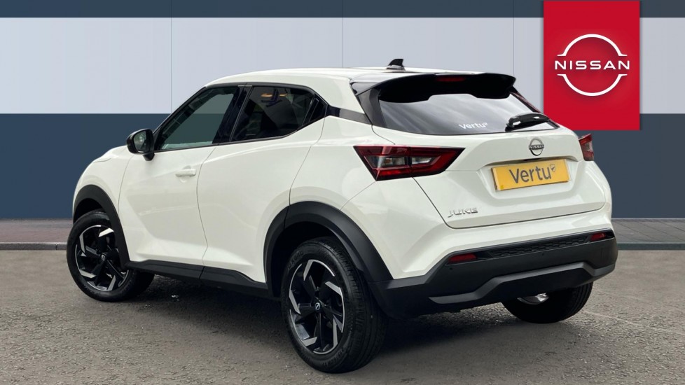 Nissan Juke 1.0 DiG-T 114 N-Connecta 5dr DCT Petrol Hatchback - Image 2