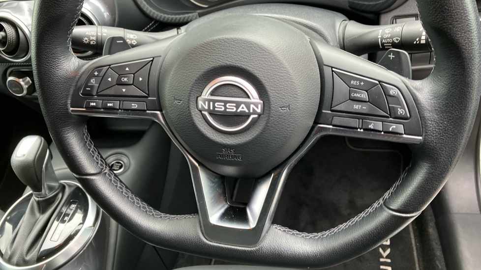 Nissan Juke 1.0 DiG-T 114 N-Connecta 5dr DCT Petrol Hatchback - Image 41