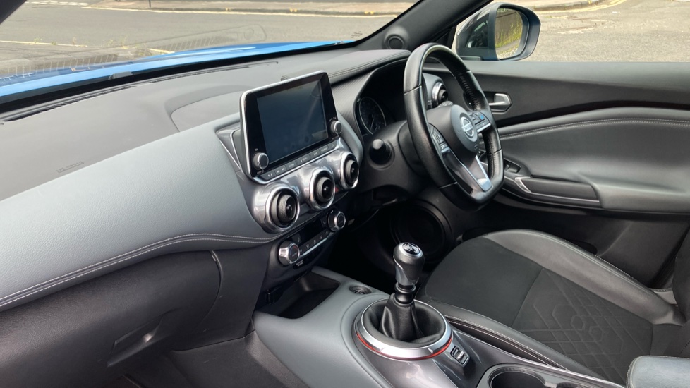 Nissan Juke 1.0 DiG-T Tekna 5dr Petrol Hatchback - Image 9