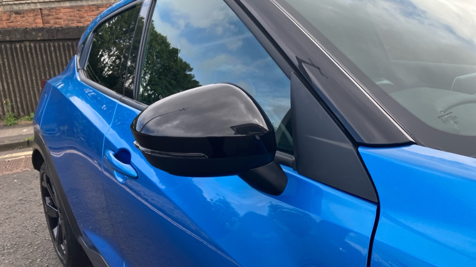 Nissan Juke 1.0 DiG-T Tekna 5dr Petrol Hatchback - Image 22