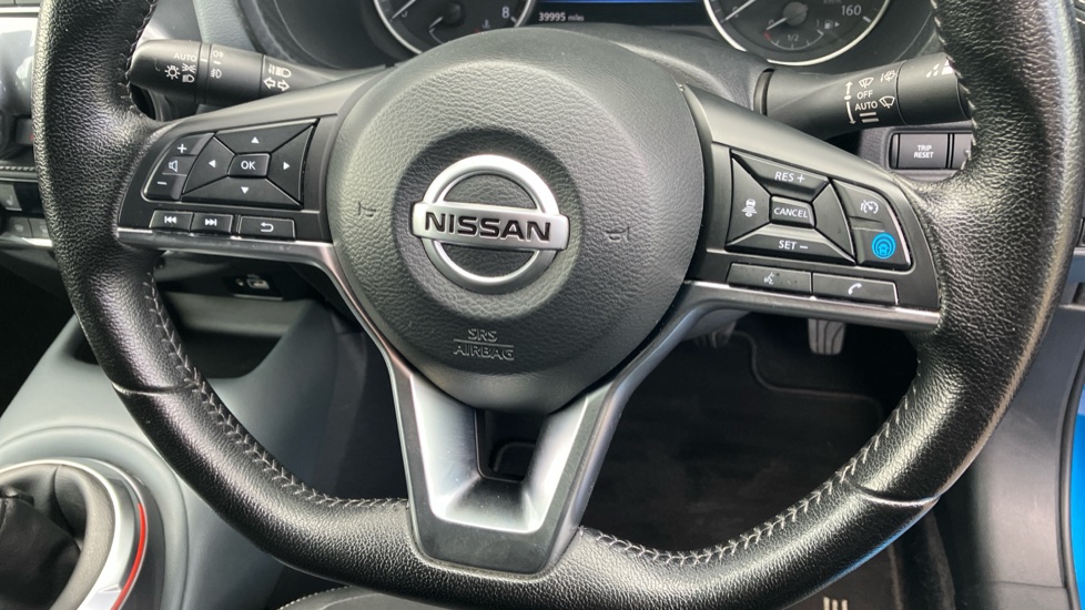 Nissan Juke 1.0 DiG-T Tekna 5dr Petrol Hatchback - Image 41