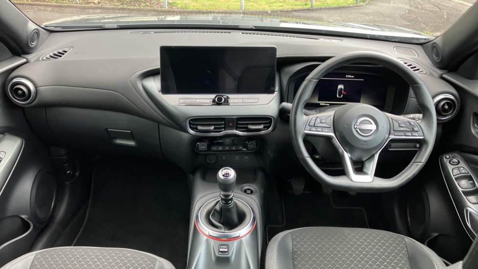 Nissan Juke 1.0 DiG-T N-Connecta 5dr Petrol Hatchback - Image 10