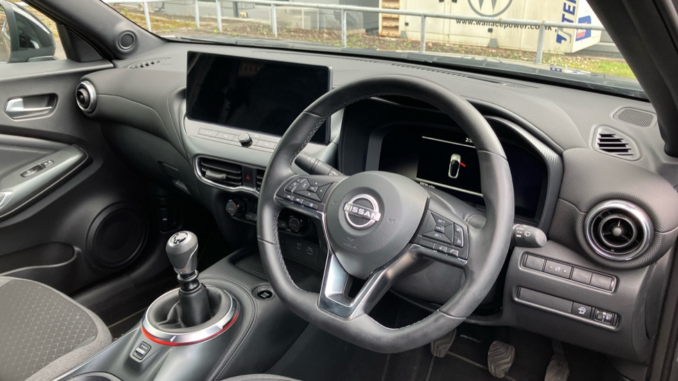Nissan Juke 1.0 DiG-T N-Connecta 5dr Petrol Hatchback - Image 11