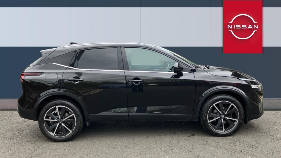 Nissan Qashqai 1.3 DiG-T MH 158 Tekna 5dr Xtronic Petrol Hatchback - Image 5